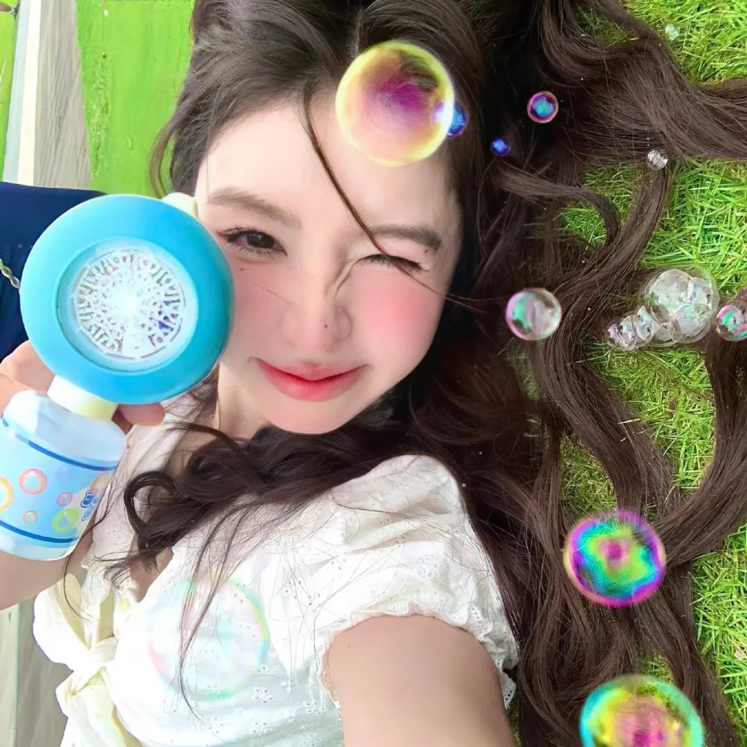 碧姬达蕙花 在线观看封面