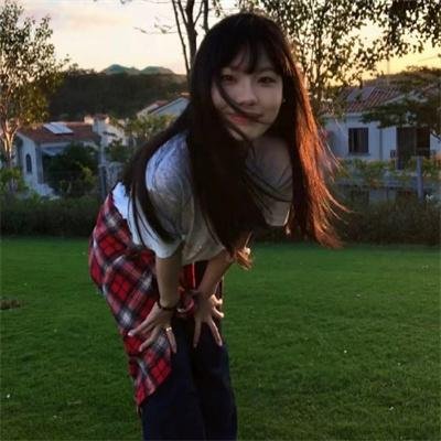 少女娜姆 Hero 背景
